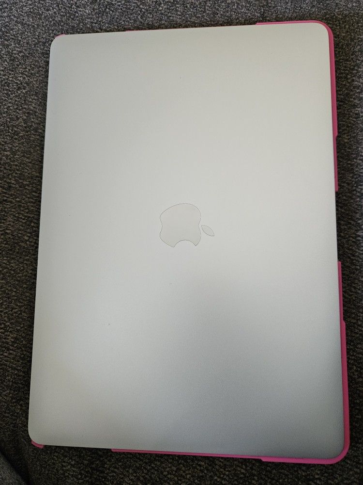 Macbook Pro 2022 13.3 Inch