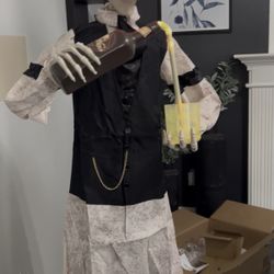 Dean the deathologist Halloween Animatronic 