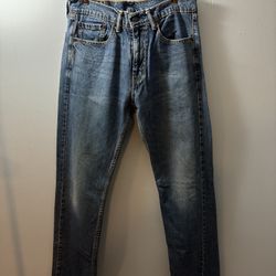 Mens Levi’s 505 Jeans. Size 32X34. Blue