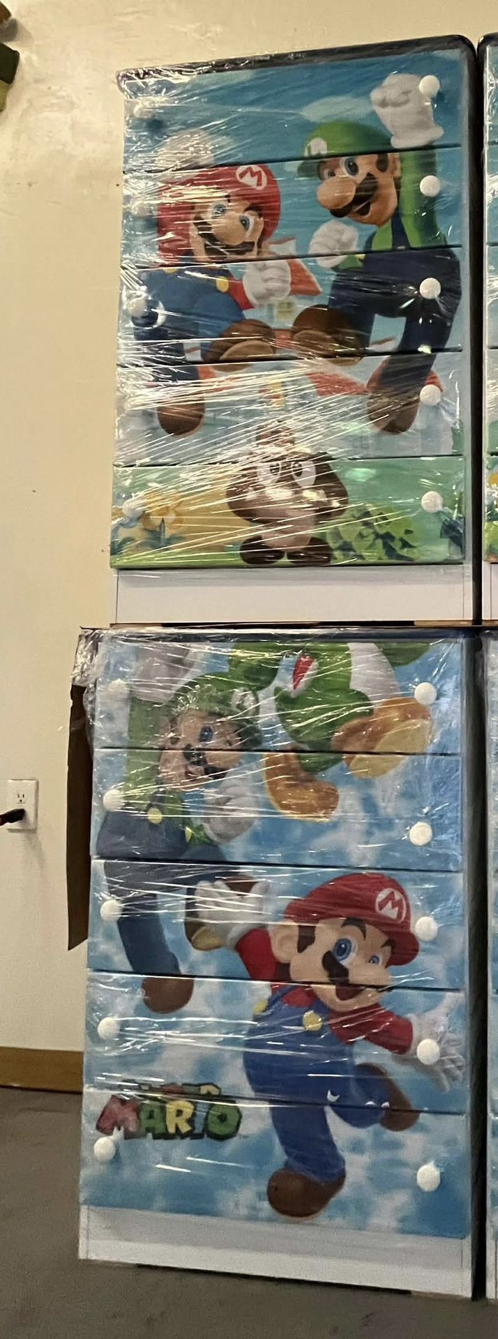 Mario Bro. 5 Drawer (( Each