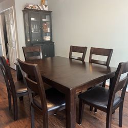 Table And Chairs Set 