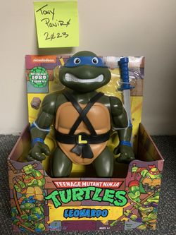 Teenage Mutant Ninja Turtle 12” Leo