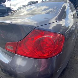 2007-2015 Infiniti Q40 G37 G35 G25 Sedan Taillight Right Passenger Side 