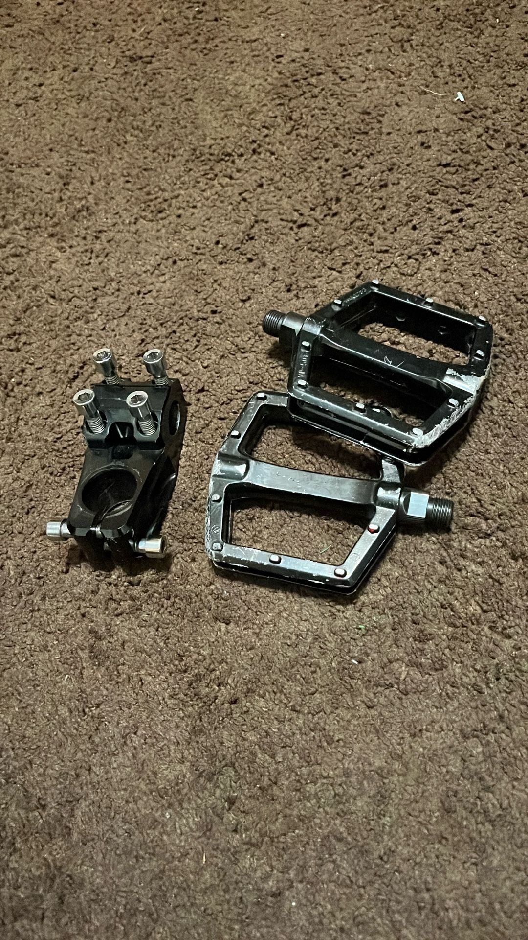 Stock Throne Parts