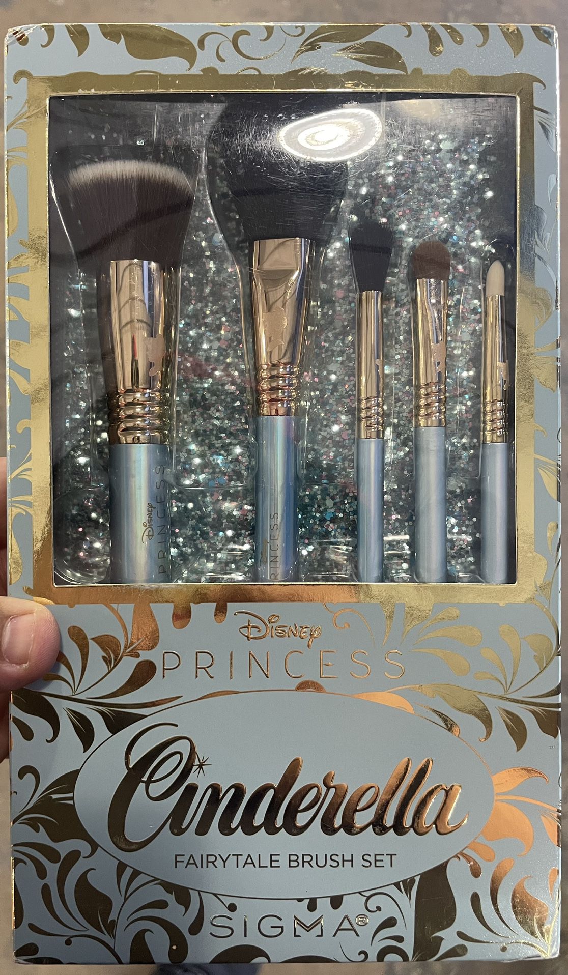 Disney Makeup Brush Set for Sale in San Antonio, TX - OfferUp