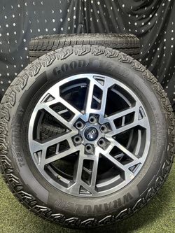 2026 Ford Expedition 6 Lug 20 Inch OEM Wheels