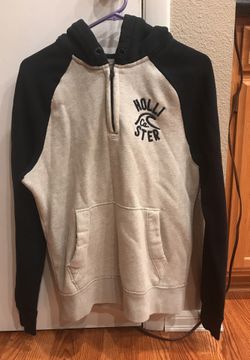 Hollister Brand Sweater Hoodie Small