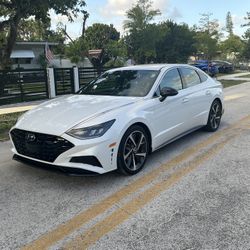 2021 Hyundai Sonata SEL PLUS 