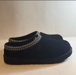 Ugg Tasman slippers