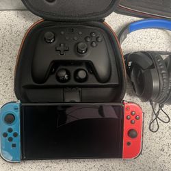 Nintendo Switch OLED Bundle