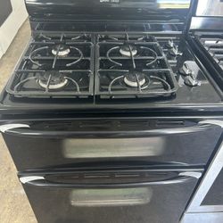 Maytag Gas Stove 