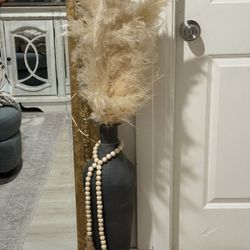 Pampas With Vase 