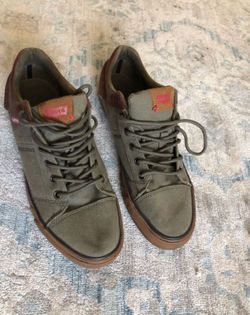 Levi Canvas Shoes