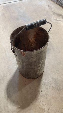 Vintage Metal / Tin Bucket