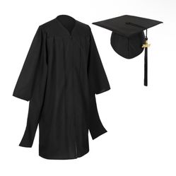 Master’s Cap and Gown