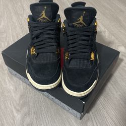 Jordan 4 Royalty
