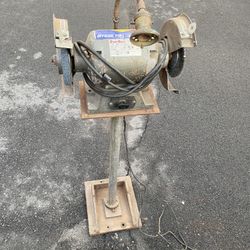 8” Bench Grinder With Stand And Light