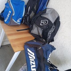 BASEBALL SOFTBALL GEAR BAG WITH HOOK BACKPACK AND LARGE MIZUNO GEAR BAG! Only $20 Each Better Hurry Mizuno Is 40