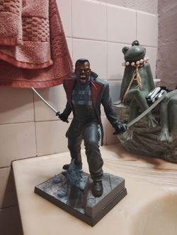 Big Vintage Blade action figure
