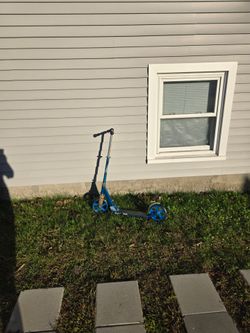 Blue Kick Scooter with Large Wheels