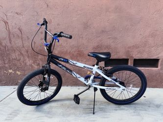 Kent Ambush 20-inch freestyle BMX bicycle