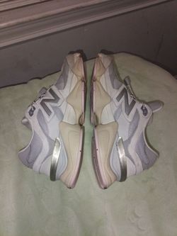 New Balance 9060 Sneakers