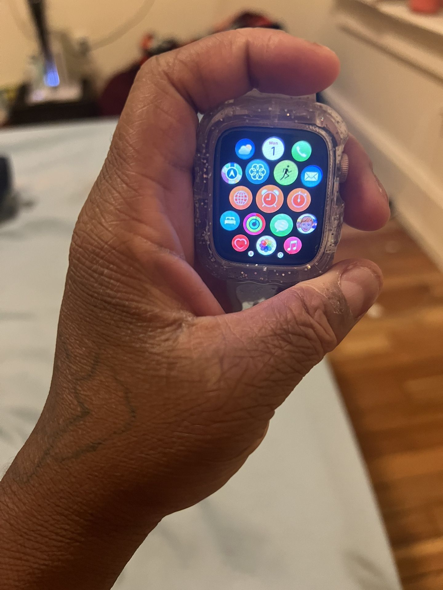 Apple Watch Series SE 40MM Gold & Pink 