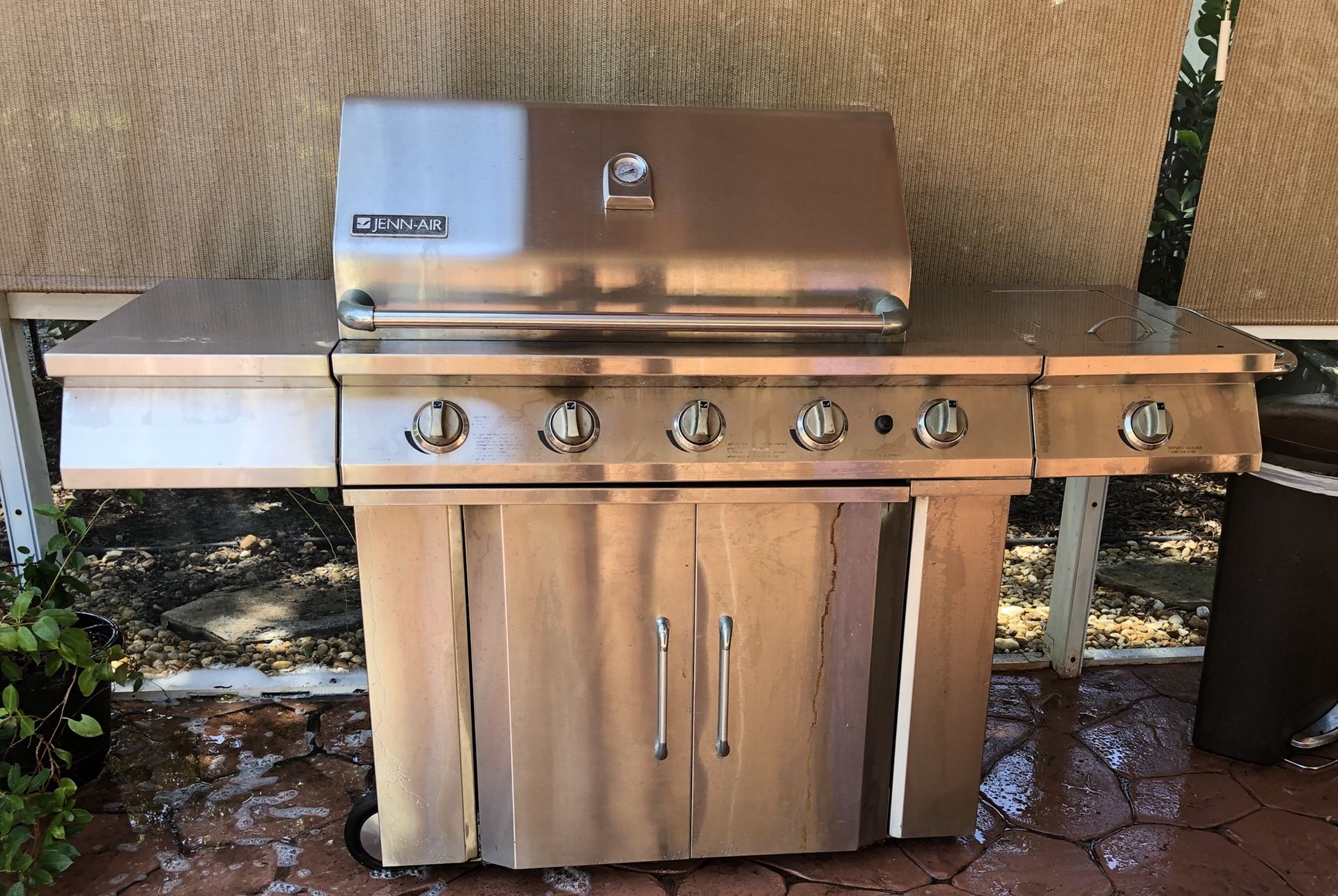 Barbecue BBQ Jenn-Air Model #720-0062-LP