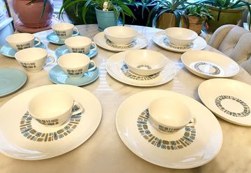 Vintage MCM Atomic Plates Bowls Cups Canonsburgh Pottery Temporama