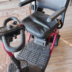 Mobility Scooter Fixer Upper. Must Sell See Notes