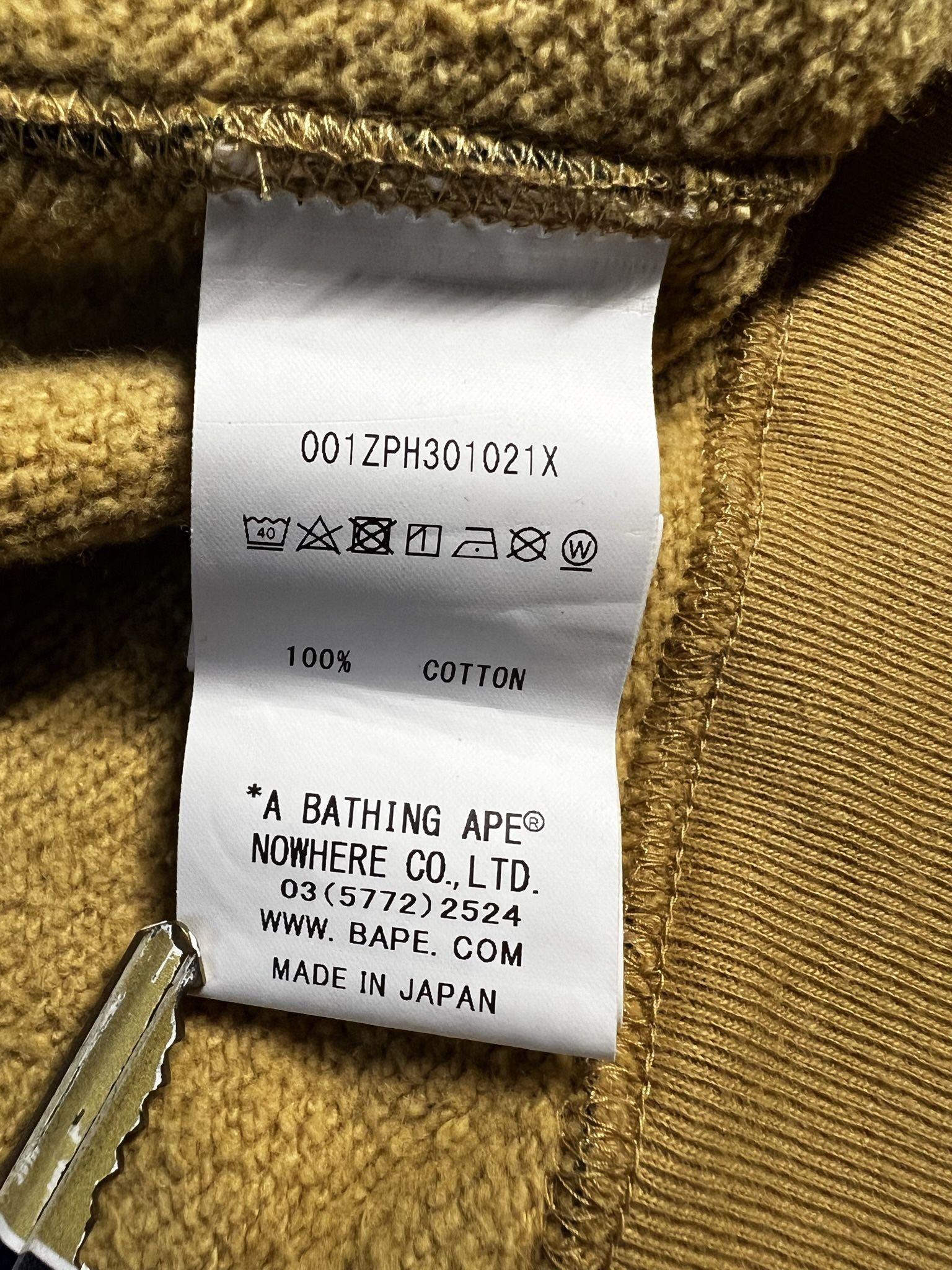 Bape hoodie wash tag deals