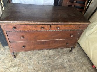 Antique Victorian dresser