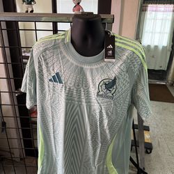 Camisa Adidas de México original con etiquetas