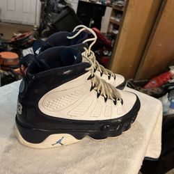 Size 9.5 Jordan 9 Retros Peal Blue