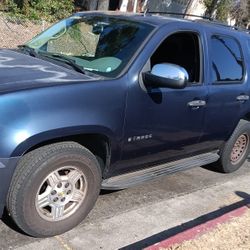 Parting Out 08 Tahoe. Parts Only 