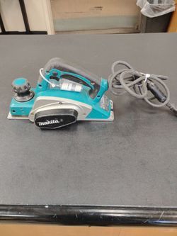Makita Handheld Planer