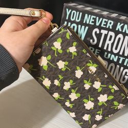 Micheal kors purse