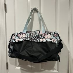 Nike Floral Duffel Gym Bag with Shoulder Strap – Just Do It