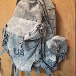 ACU Molle II Assault 3 Day Pack Backpack w/ Stiffener GREAT CONDITION!.....asking $45.00