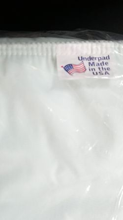 Waterproof Reusable Incontinence Bed Pads Washable Incontinence Underpads 8 Cups Absorbency,