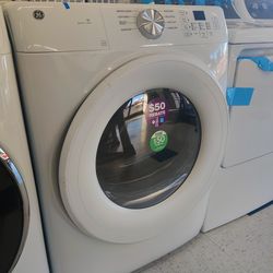 New GE
7.8 cu. ft. Capacity vented Smart Front Load Electric Dryer in White