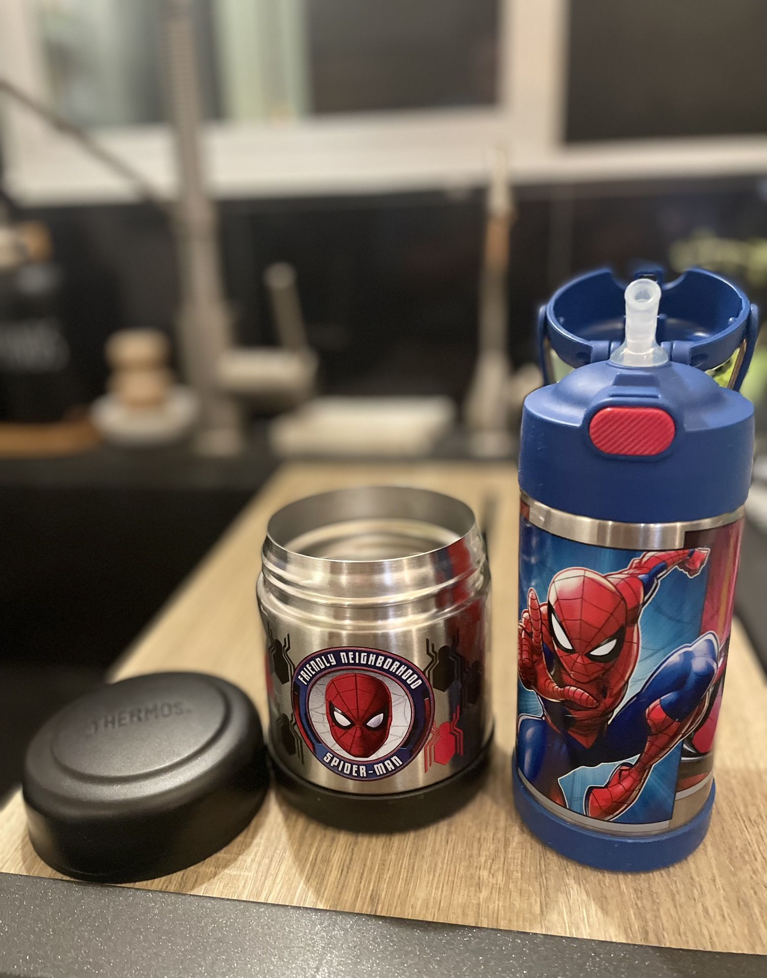 🕷️💙 Spider-Man ❤️🕷️  THERMOS FUNTAINER & FOOD STORAGE