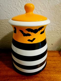 Terramoto Ceramic Halloween Cookie Jar Canister Bats Design