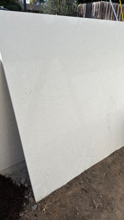 FREE QUARTZ SLAB 60 “x60 “