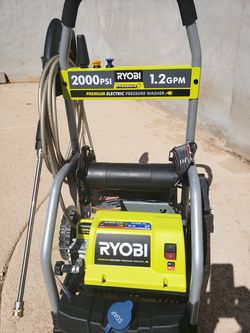 2000 psi electric pressure washer