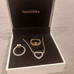 BRAND NEW PANDORA RING'S  & HEART NECKLACE ALE 9.25 & SIZE 7-7.5........😁😊😍