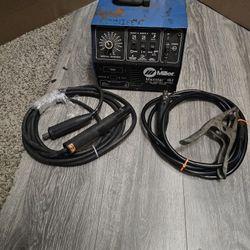 Miller Maxstar 151 Welder Welding Machine 