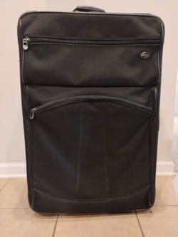 American Tourister Large Black Suitcase w/ wheels