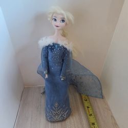 Disney Frozen Elsa Doll