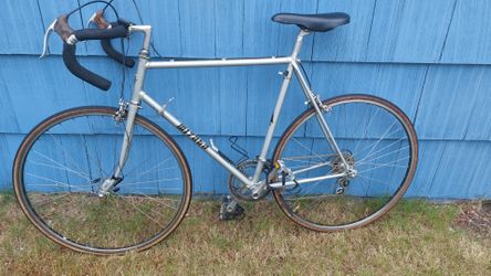 Vintage 1980's Miyata steel frame road bike